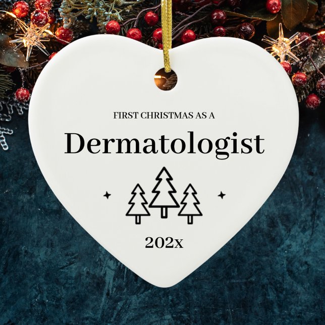 Dermatogist First Christmas Heart Ceramic Tree Decoration (Dermatogist First Christmas Heart Ceramic Ornament
)