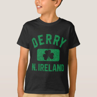 Derry N. Ireland Gym Style Distressed Green Print T-Shirt