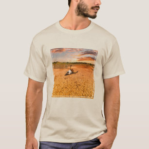 Deserts   Desert with Cow Skull T-Shirt