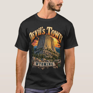 Devil’s Tower Wyoming Vintage Sunset Graphic T-Shirt