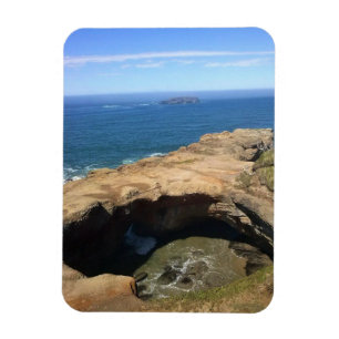 Devil's Punchbowl & Otter Rock, OR Magnet