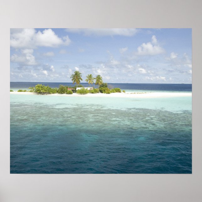 Dhiggiri Island, South Ari Atoll, The Maldives, Poster (Front)