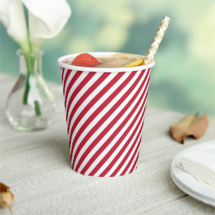 Diagonal red and white stripes pattern paper cups
