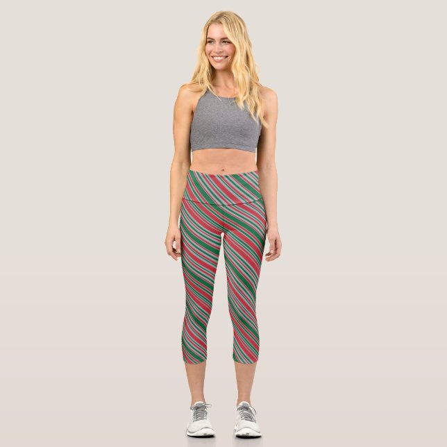 Diagonal stripes background capri leggings (Front)