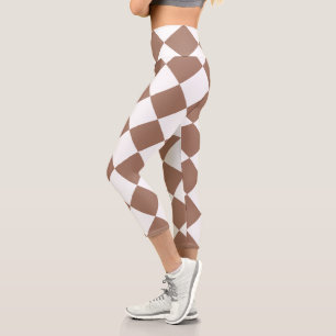Diamond Pattern in White and Mocha Mousse Capri Leggings