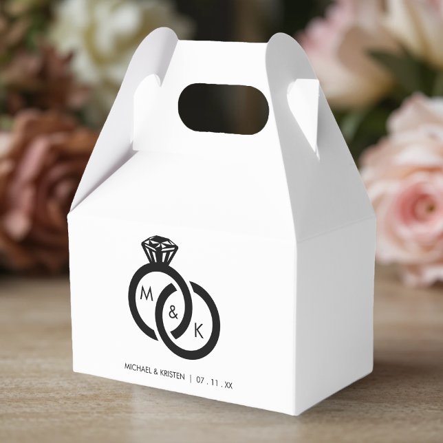 Diamond Ring Couple Monogram Wedding Favour Box (Diamond Ring Couple Monogram Wedding Favor Boxes
)