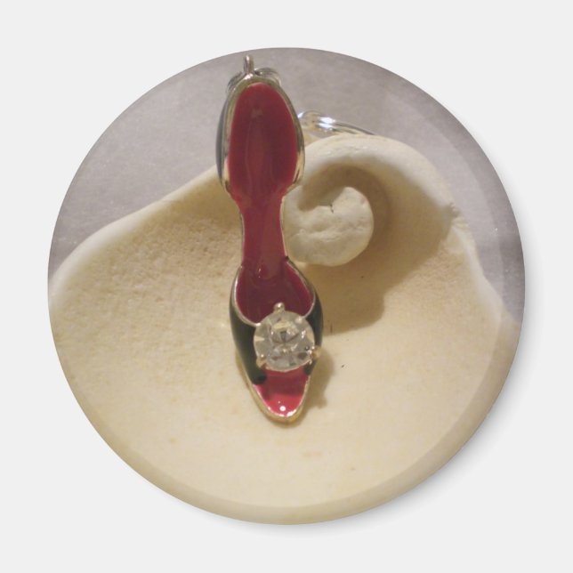 Diamond Shoe on Sea Shell Magnet (Front)