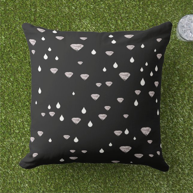 diamonds raindrops scattered on black cushion (Grass)