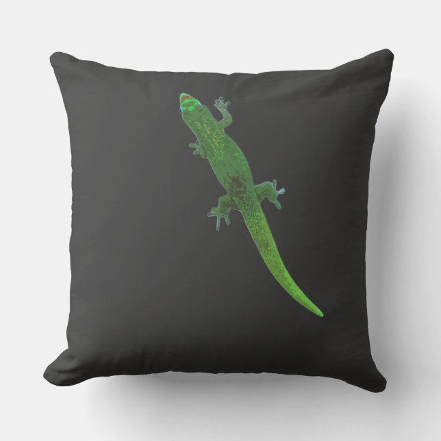 Digital Gecko on Cotton Throw Pillow (Front)