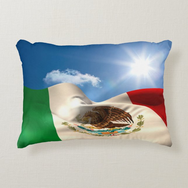 Digitally Generated Mexico Flag Rippling Decorative Cushion (Front)