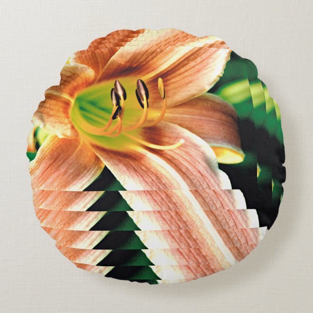 Diminishing Daylily Round Cushion (Front)