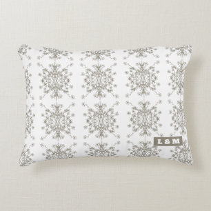 Dimond floral Pattern Decorative Cushion