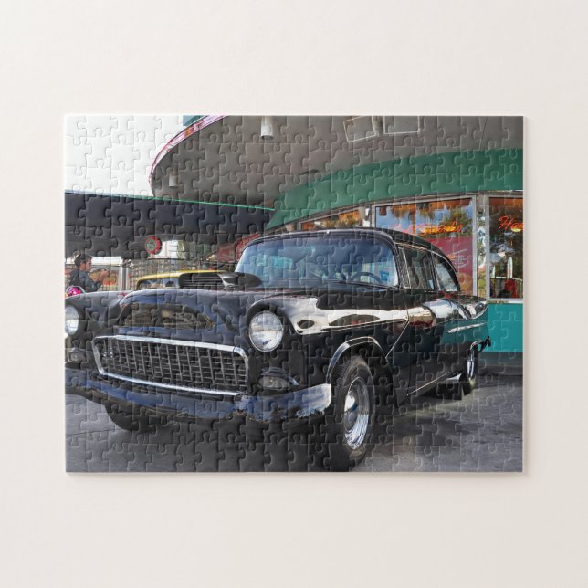 Dinning in the 50's at Mel's Diner Jigsaw Puzzle (Horizontal)