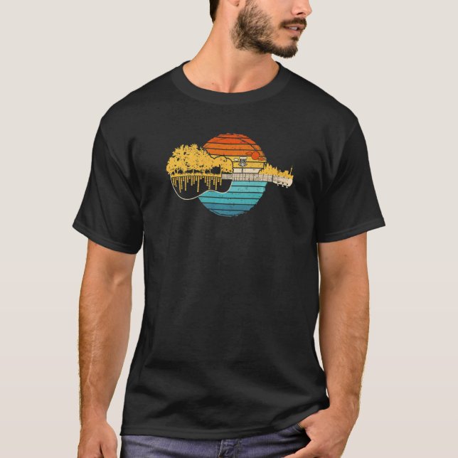 Disc Golf Flying Disc - Disc Golf Sunset Retro Gui T-Shirt (Front)