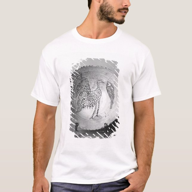 Dish decorated with birds T-Shirt (Front)
