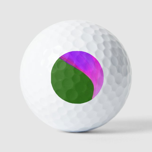 Distinctive  golf balls (Front)