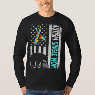 Distressed American Flag Autism Single Mom Bear Au T-Shirt