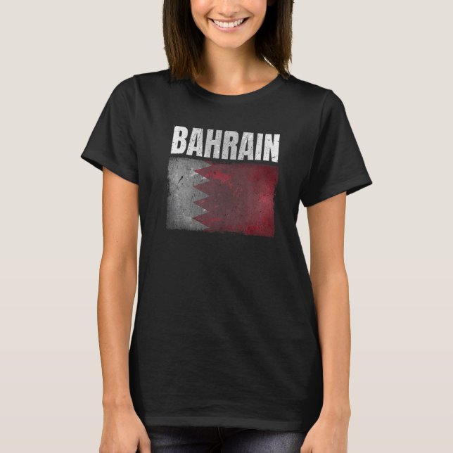 Distressed Bahrain Flag Graphic For Men Women Kids T-Shirt (Front)