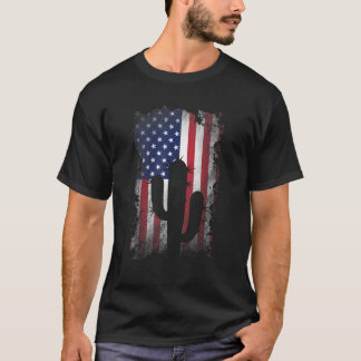 Distressed Cactus American Flag Vintage USA Patrio T-Shirt