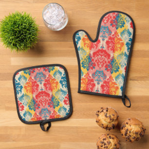 Distressed Elegance Oven Mitt & Pot Holder Set