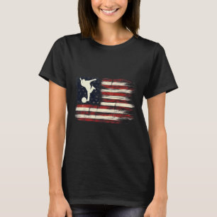 Distressed Flag Patriotic Gift For Bowlers Bowling T-Shirt