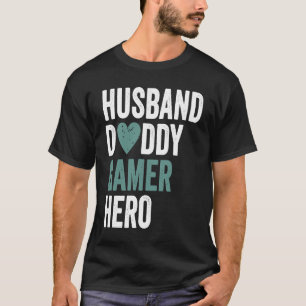 Distressed Gamer Husband Daddy Gamer Hero T-Shirt