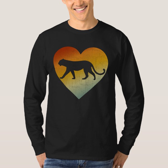 Distressed Heart Retro Style Men Women Jaguar T-Shirt (Front)
