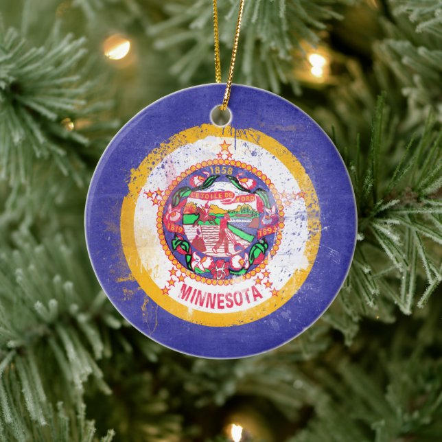 Distressed Minnesota State Flag Ceramic Tree Decoration (Tree)