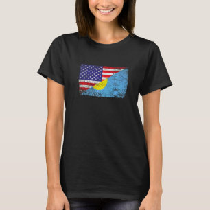 Distressed Palau Flag & American Flag Patriotic T-Shirt
