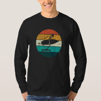 Distressed Skeleton Surfer  Vintage Surfer Premium T-Shirt