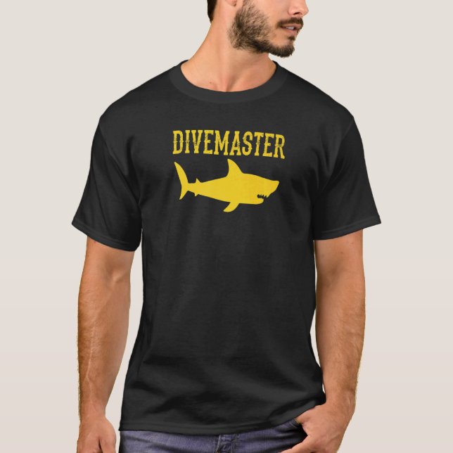 Divemaster Scuba Diving Instructor Dive Flag Shark T-Shirt (Front)