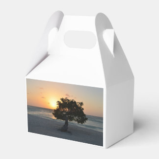 Divi Tree Sunset Favour Box