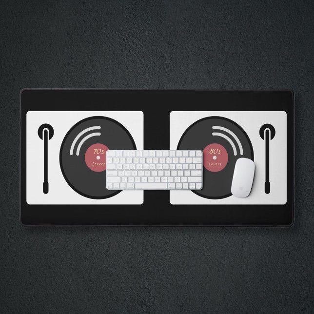 DJs Turntable & Vinyl Record Desk Mat (DJs Turntable & Vinyl Record Desk Mat)