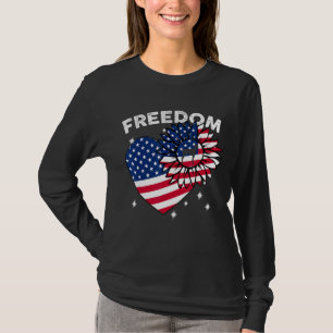 Doberman Pinscher Sunflower Heart American Flag Fr T-Shirt