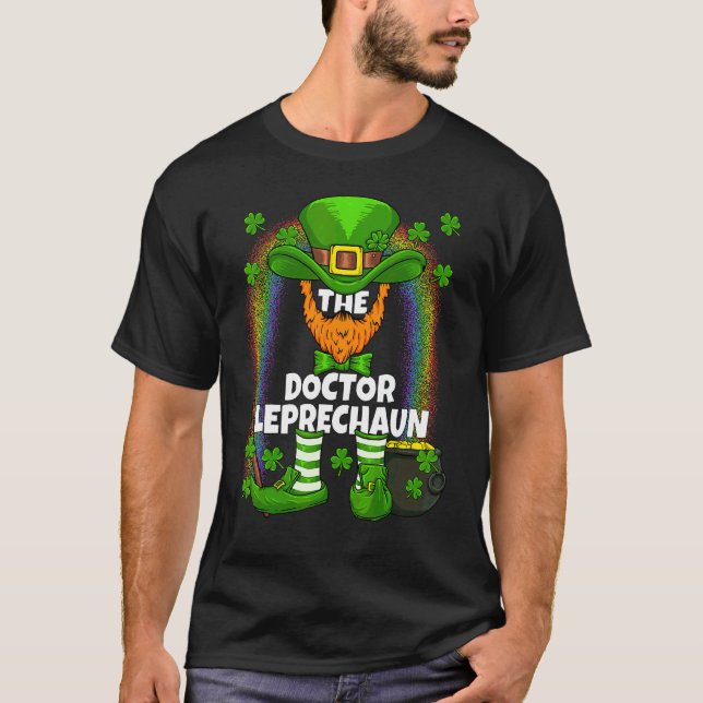 Doctor Leprechaun Family Matching St Patricks Day  T-Shirt (Front)