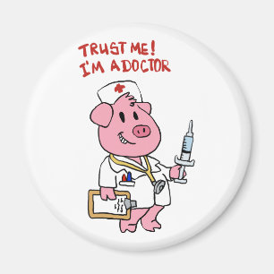 Doctor pig with syringe in hand   choose back colo magnet