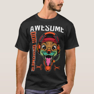 Dog grooming Awesome dog groomer T-Shirt