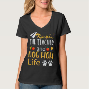Dog Mum Life  For Women  Dog Paw T-Shirt