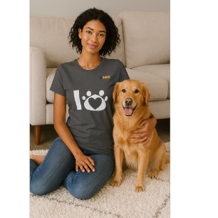 Dog Mum Paw Heart T-Shirt – Minimal Pet Lover Gift