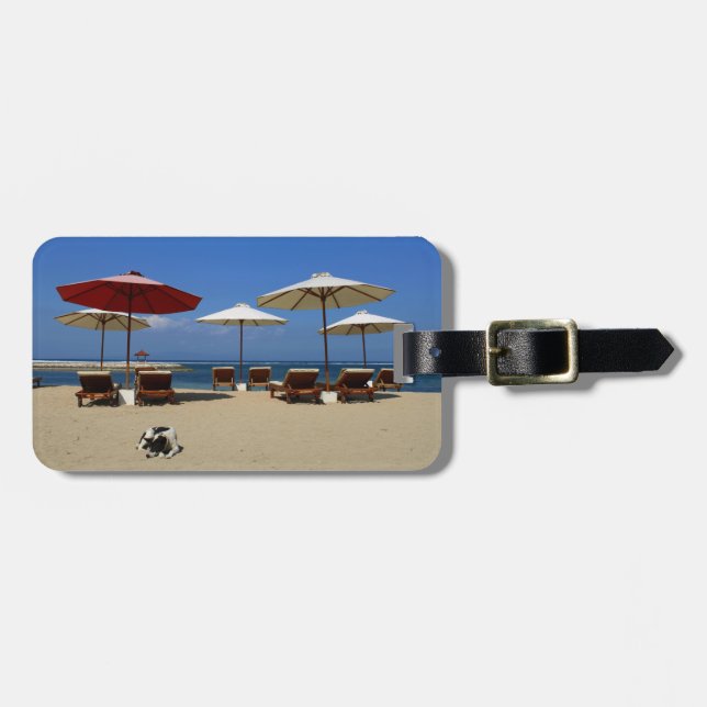 Dog on the beach luggage tag (Front Horizontal)