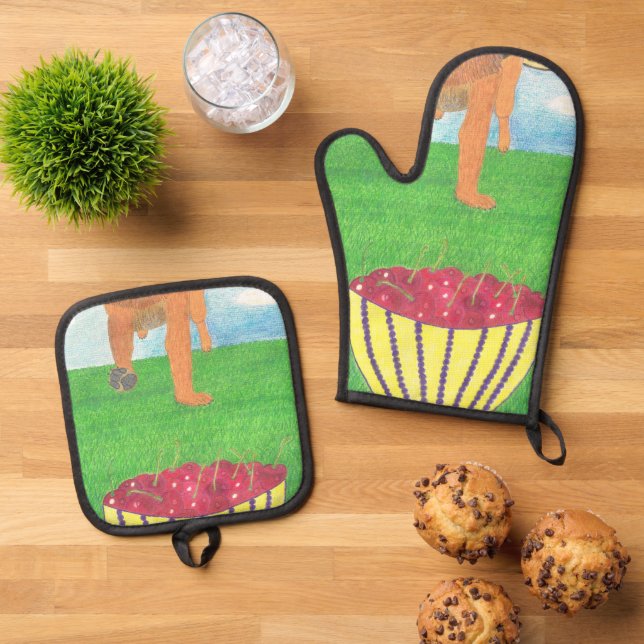 Dog paws and cherry oven mitt & pot holder set (Top Down)