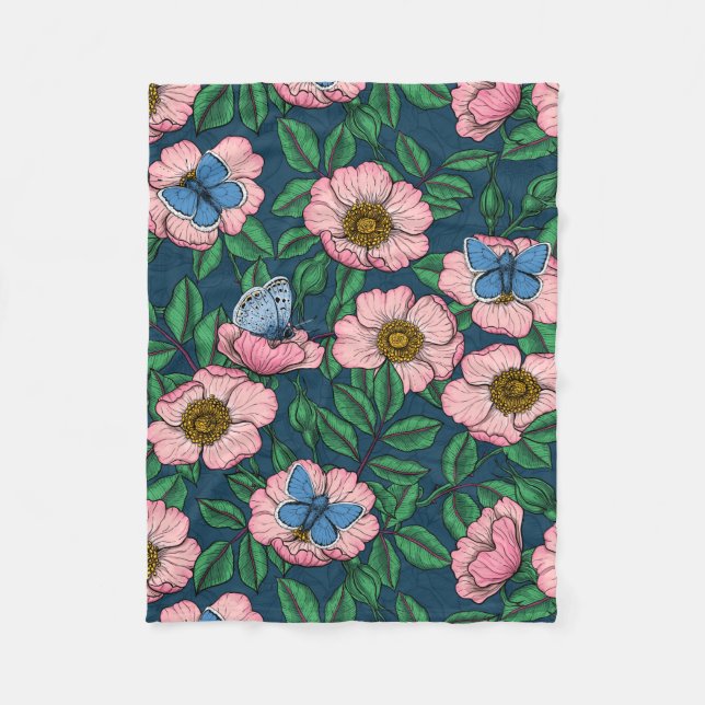 Dog rose and butterflies fleece blanket (Front)