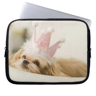 Dog with a crown laptop sleeve