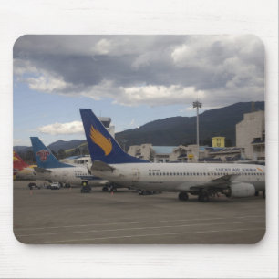 Domestic Chinese jet airliners lined up at Mouse Pad