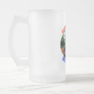 DONALD TRUMP-CLEANING UP AMERICA ONE BAG AT A TIME FROSTED GLASS BEER MUG