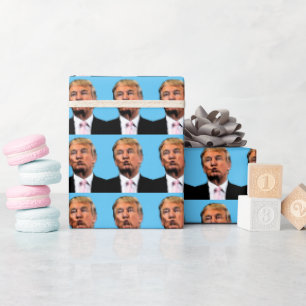 DONALD TRUMP KISS BIRTHDAY WRAPPING PAPER