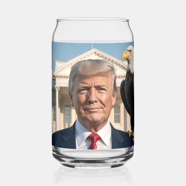 Donald Trump with American Eagle on his shoulder Can Glass (Left)