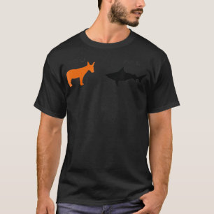 Donkey vs Shark Poker  T-Shirt