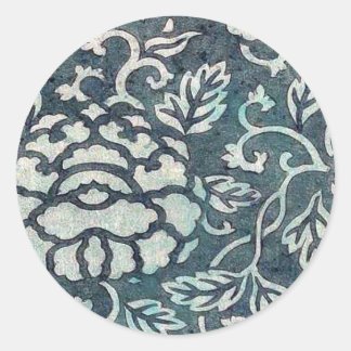 Donsu, damask with light green peony arabesque Uki Classic Round Sticker