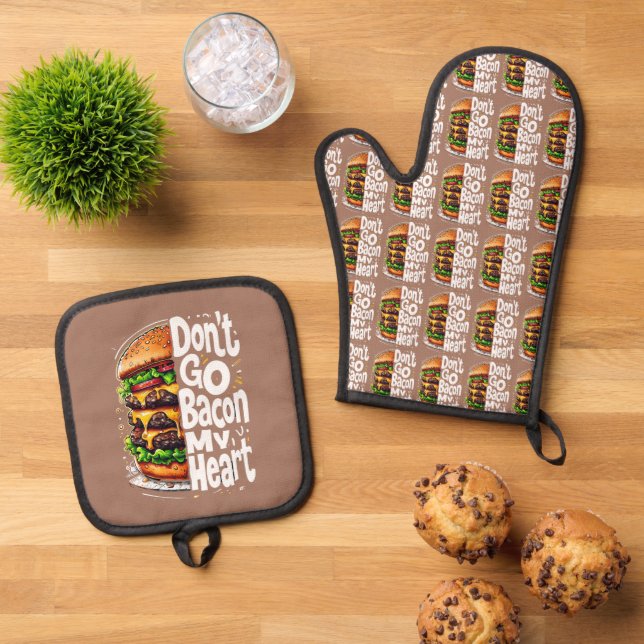 Don't Go Bacon My Heart Funny Food Pun Oven Mitt & Pot Holder Set (Top Down)